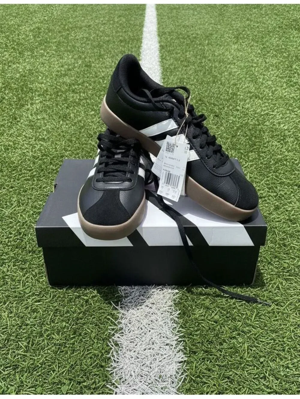 adidas VL Court 3.0 Men’s 10.5- Black/White Gum